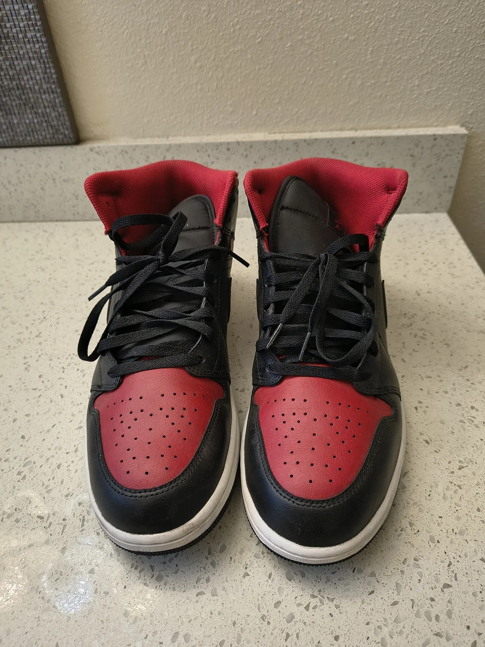 Air Jordan Retro 1 Men’s High-Top Sneakers - Black & Red